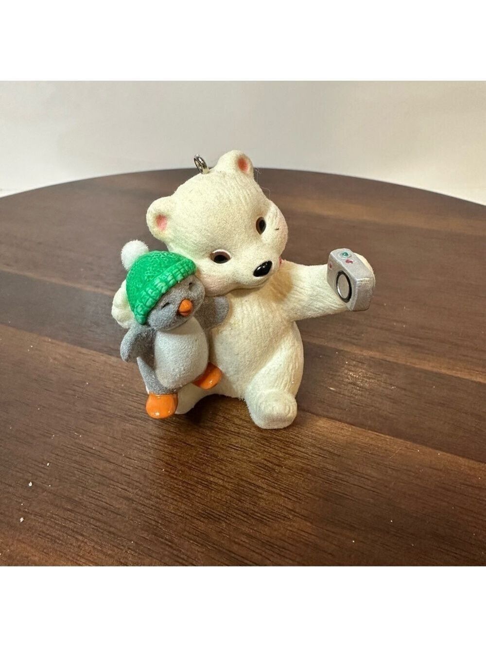 Hallmark 2011 Polar Bear & Penguin Selfie Ornament β Flocked Figurine